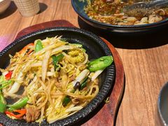 -耶里夏丽·丝路新疆菜·清真食品(徐汇南丹东路臻选店)