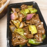 端上来先被汤色惊艳，清亮却浓郁