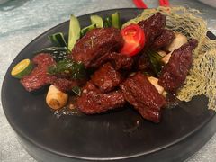 一口脆黑椒牛肉粒-新雅(丰盛里店)