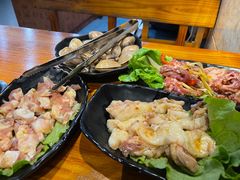 -丹东特色烤肉(学府路一部店)