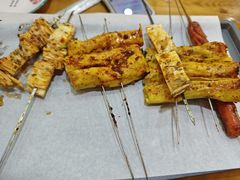 -亿牌牌东北烧烤(怀特店)