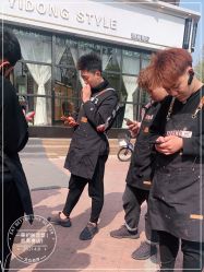 -一東造型烫发染发
