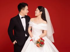 -经典婚纱摄影美学馆·私人定制
