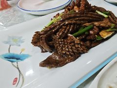 精品老爆三-六和聚传统烤鸭.天津菜(和平店)