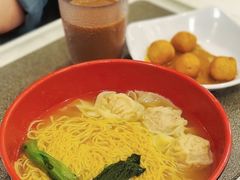 -英皇美食坊(英皇娱乐酒店内)