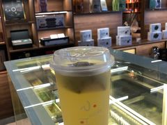 -比顿咖啡(和顺古镇店)