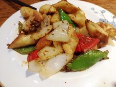 一品馕炒肉-西域阿里马新疆菜·清真(桂花路店)