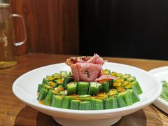 黑椒牛肉拼秋葵-将相和·海鲜蒸饺大连菜