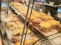 -顶东面包花园·生日蛋糕(香榭丽店)