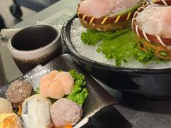 -湊湊火锅·茶憩(杭州湖滨银泰in77店)