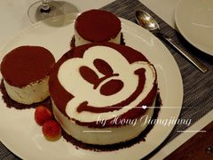 米奇蛋糕-WOLFGANG PUCK KITCHEN & BAR(迪士尼小镇店)