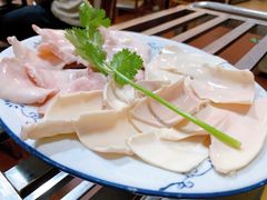 -华哥新鲜猪精品美食