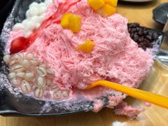 草莓绵绵冰-古真记钵钵鸡(总店)