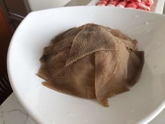 爽脆毛肚-喜庆火锅·火车主题餐厅