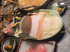 -大龙燚·旷野鲜火锅(广州首店)