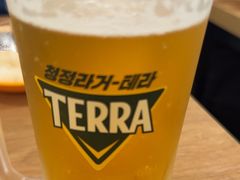 -BHC炸鸡(明洞总店)