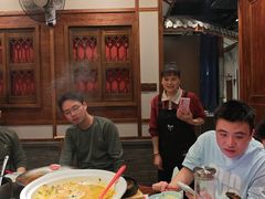 -川流不息·地道川菜·小龙虾(新松江路店)