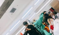 -禾曼造型