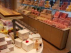 零售区-好利来(西宸广场店)