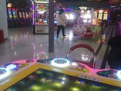 -星悦蓝海欢乐园(石路天虹店)