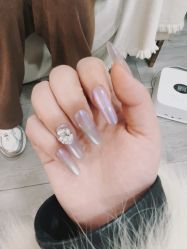 -董小姐日式美甲美睫·皮肤管理