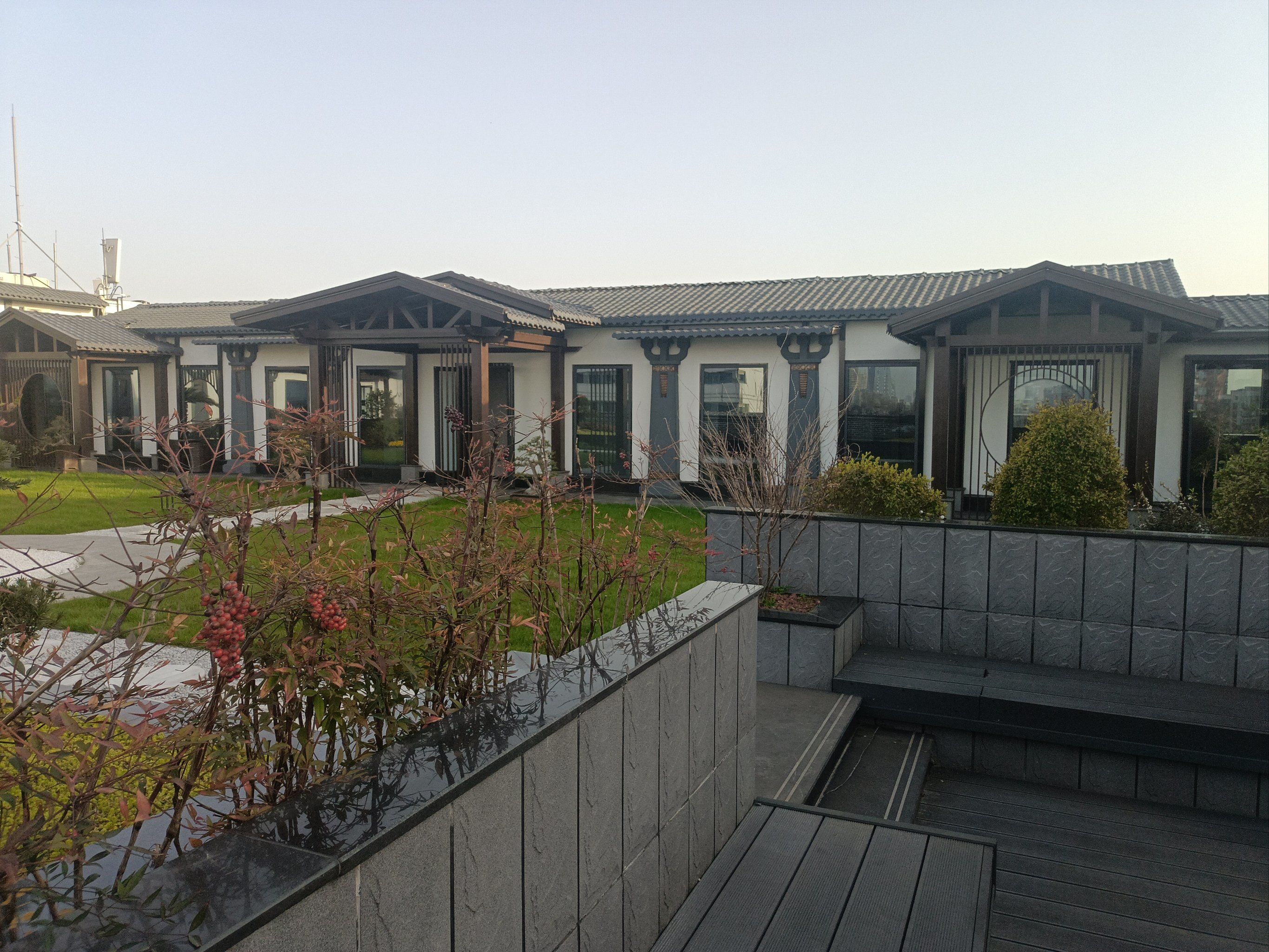 环境很好,食材干净,服务热情