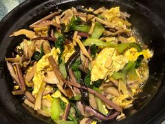 碳锅什锦-老家信阳菜(北京路店)