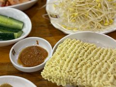 -喇喇排骨火锅·传统韩式脊骨汤(望京西园总店)