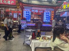 -刘姐啤酒鱼民族演艺餐厅(西街总店)