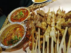 -万记麻辣烫国展总店