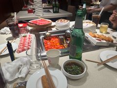 -海底捞火锅鲜切牛肉主题店(长寿路店)