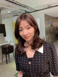 -AYO SALON