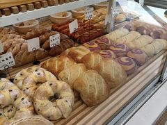 -焙丽拾光(麦凯乐直营店)