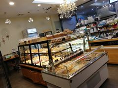面包甜点陈列柜-优品颂烘焙咖啡(南山店)