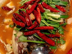 山茶油丹江大鱼头-清水亭湖北菜(大屯DT51店)