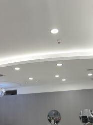 -八佰伴8008星级形象店