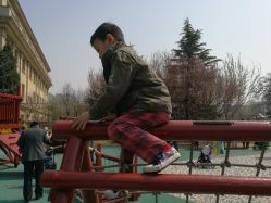 -酷酷兔少儿拓展天地