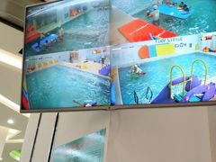 -小小王国亲子游泳俱乐部(锦辉中心)