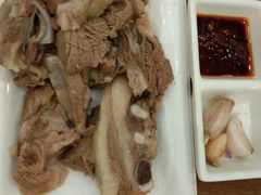 -清真·玛丽亚新疆菜主题餐厅(浙江中路店)