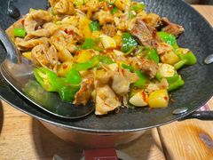 -聚鑫朋酸菜肥肠(九龙仓店)
