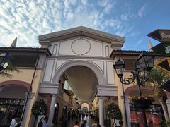 -佛罗伦萨小镇广佛名品奥特莱斯(疏港路店)