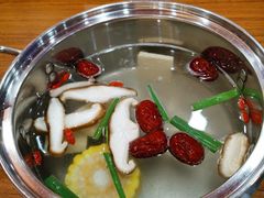 足料清汤锅底-呷哺呷哺(哈尔滨红博购物广场店)