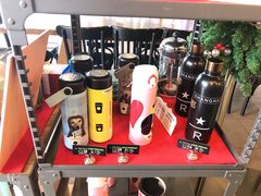 -星巴克臻选(盐城金鹰聚龙湖店)