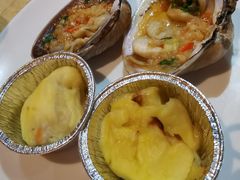 -雍和会海鲜姿造自助(湖东路店)