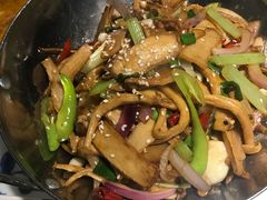 -小菜园新徽菜(常州武进吾悦店)