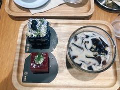 -ZING COFFEE 镜咖啡