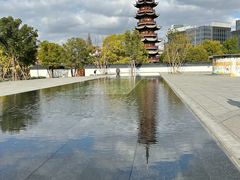 景点-龙华寺