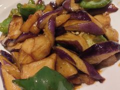 -关东小磨东北菜(上海长风大悦城店)