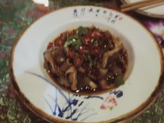-蘑菇私房菜小馆(杨家坪西城天街店)