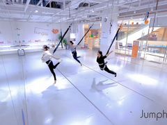 -Jumphai室内蹦极运动